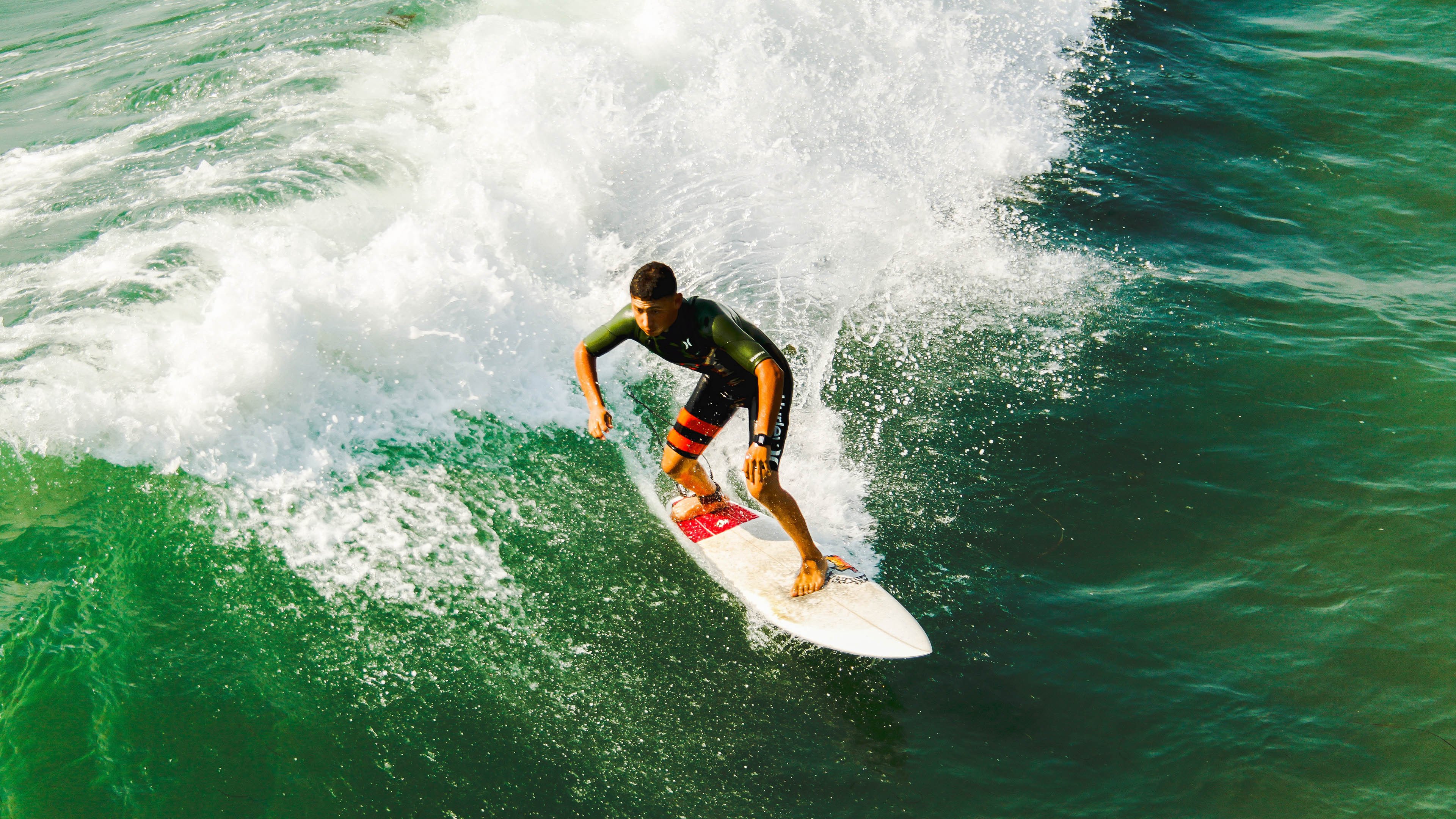 星空体育官方平台-“武汉马拉松:全球马拉松爱好者齐聚赛场”