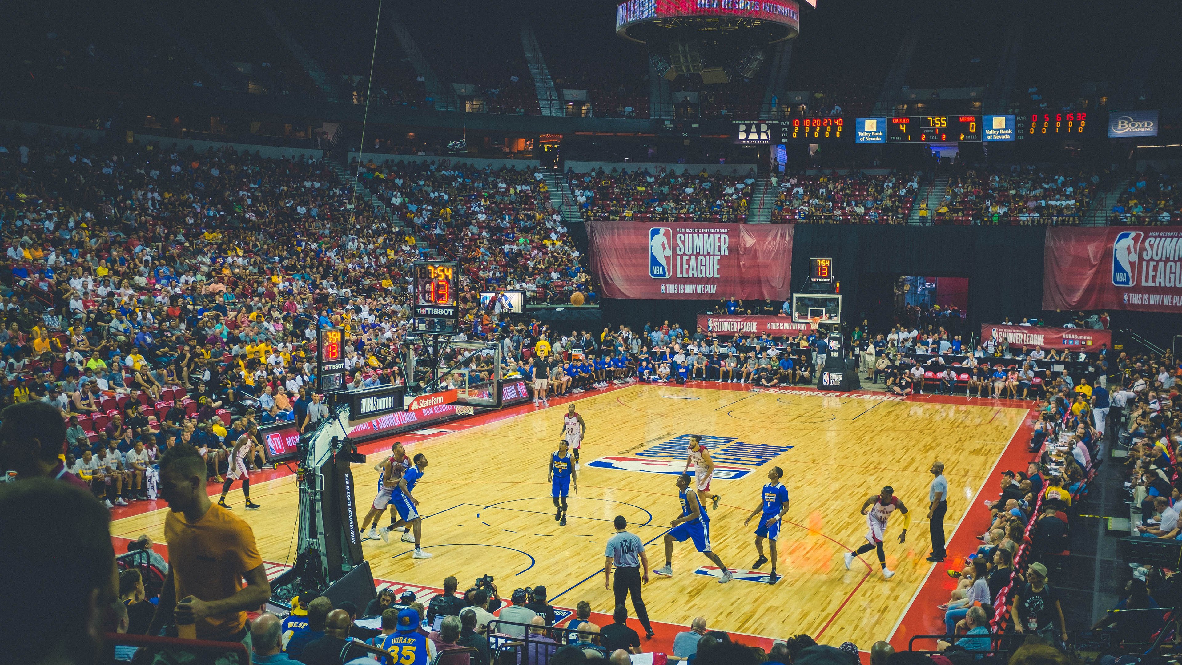 星空体育app-乌干达男篮在非洲预赛中拼搏奋战,迈向新高度,乌干达篮球比赛