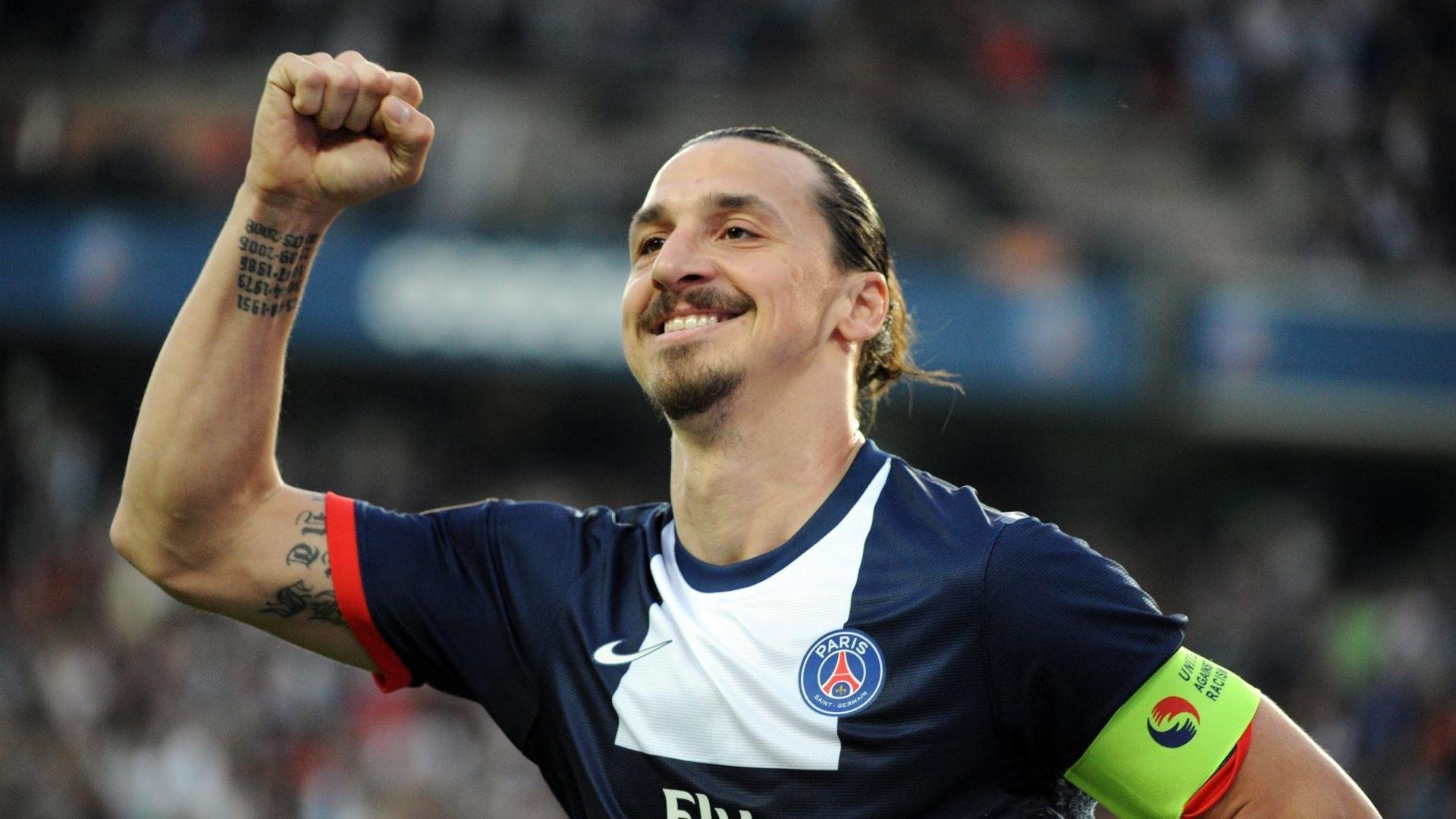 星空体育中国-林丹回应退役后生活称更自由了,林丹退役后打球